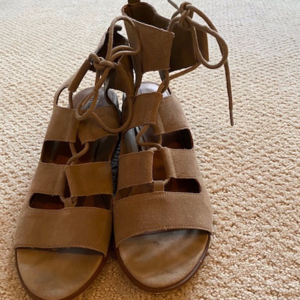 Steve Madden leather heels size 10